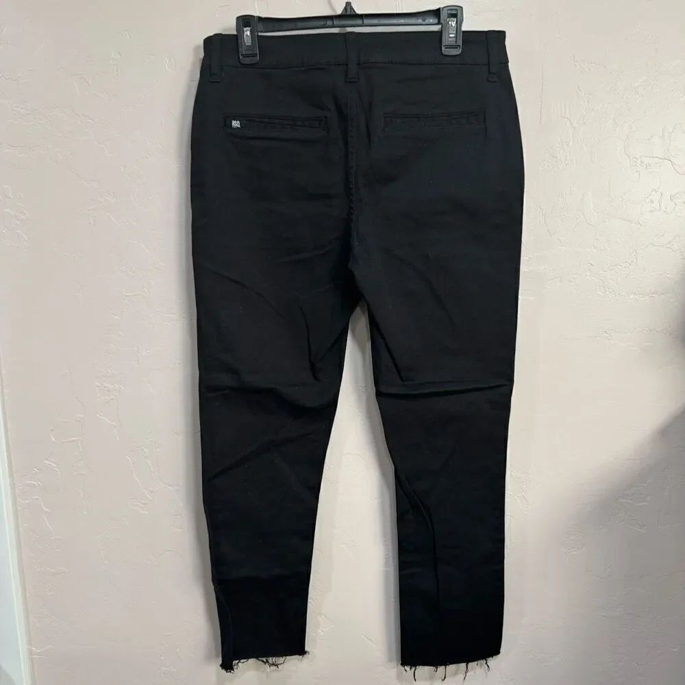 Women’s 32x26.5 Slim Taper RSQ Raw hem Jeans - Picture 3 of 6